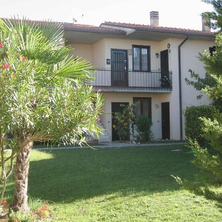 Studio In Lazise/Gardasee 21938 Eksteriør bilde